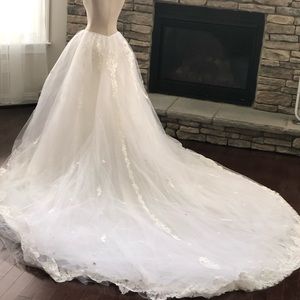 Vintage Detachable Wedding Dress Train